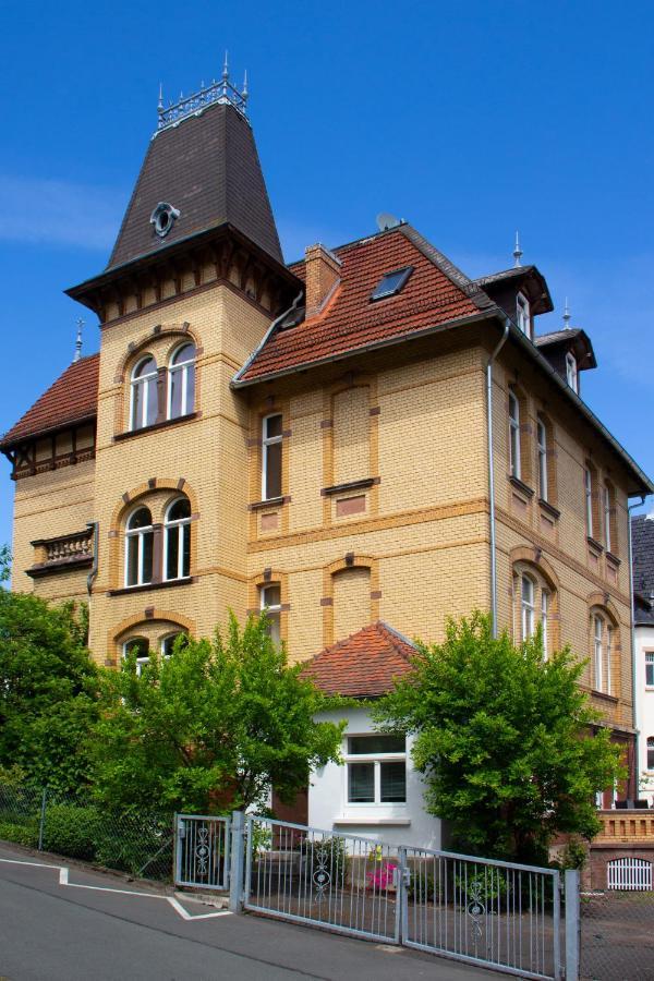 Ferienwohnung Hufelandstern bis 7 Personen - mit E-Ladesäule! Bad Wildungen Exterior foto