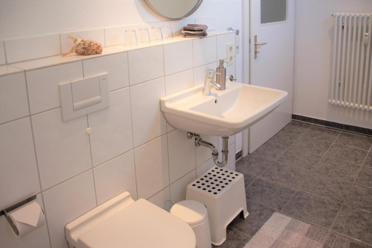 Ferienwohnung Hufelandstern bis 7 Personen - mit E-Ladesäule! Bad Wildungen Exterior foto