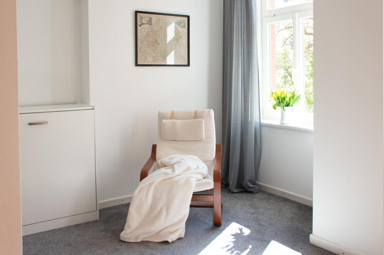 Ferienwohnung Hufelandstern bis 7 Personen - mit E-Ladesäule! Bad Wildungen Exterior foto