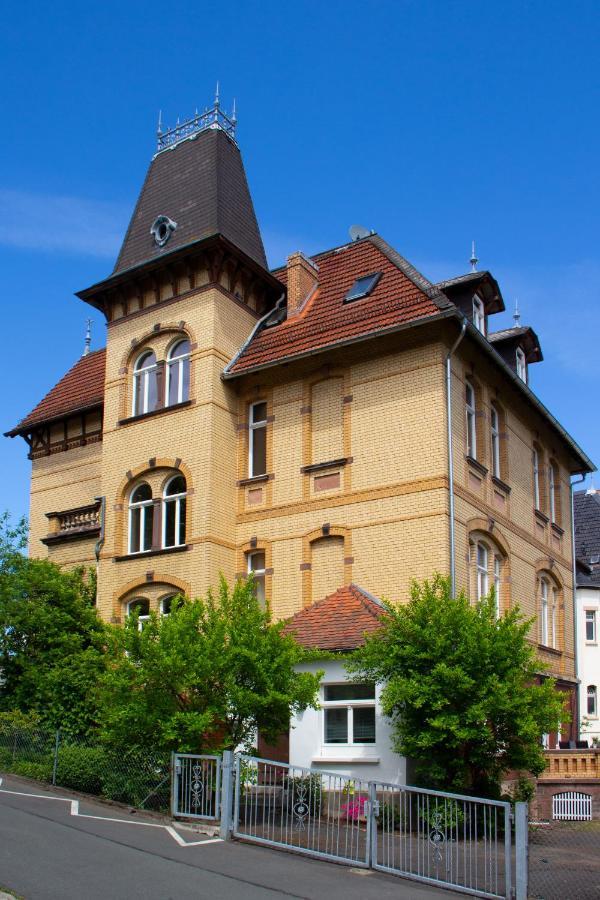 Ferienwohnung Hufelandstern bis 7 Personen - mit E-Ladesäule! Bad Wildungen Exterior foto