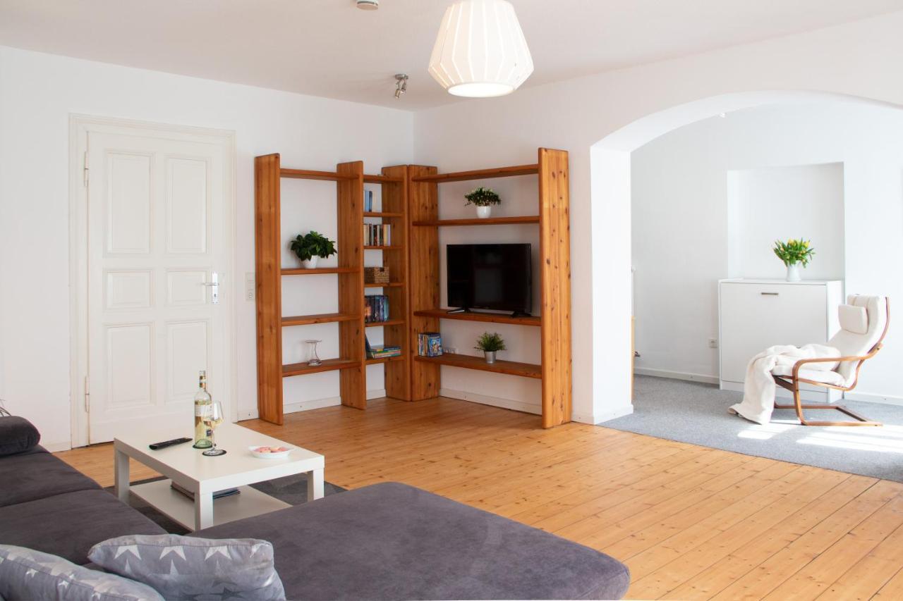 Ferienwohnung Hufelandstern bis 7 Personen - mit E-Ladesäule! Bad Wildungen Exterior foto